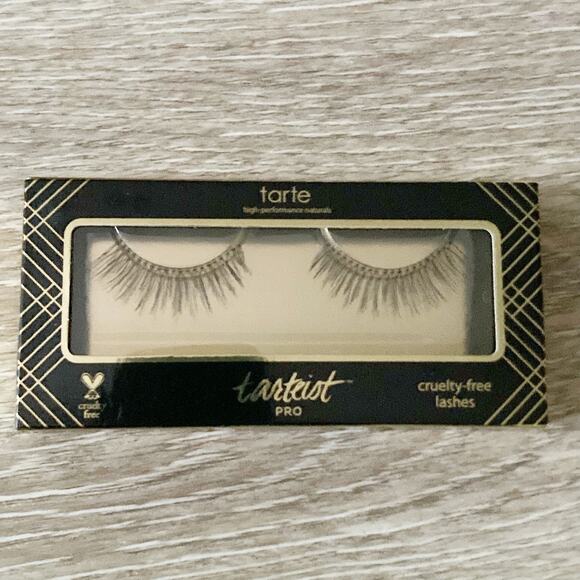 Tarte Tarteist PRO Cruelty-Free Lashes - Sweetheart - Picture 1 of 6